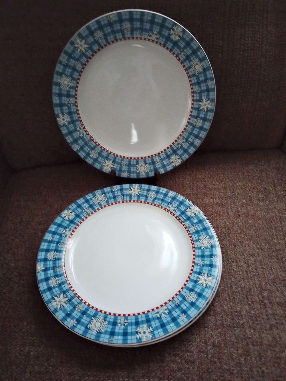 Sakura Blue Snowflake Pattern By Debbie Mumm 10 7/8" Dinner Plates - Set of 3